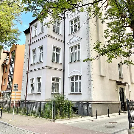 20 M2 Centrum Parking Za Darmo Lägenhet *