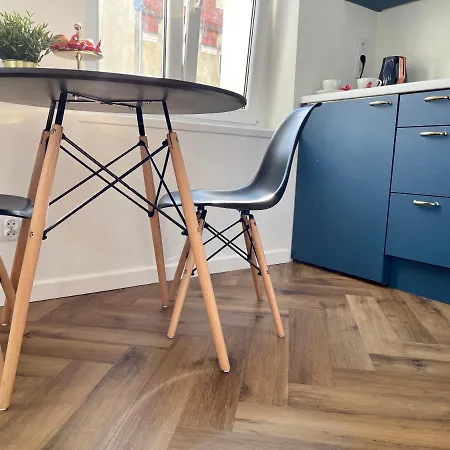 20 M2 Centrum Parking Za Darmo Lägenhet