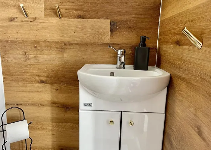 20 M2 Centrum Parking Za Darmo Lägenhet *